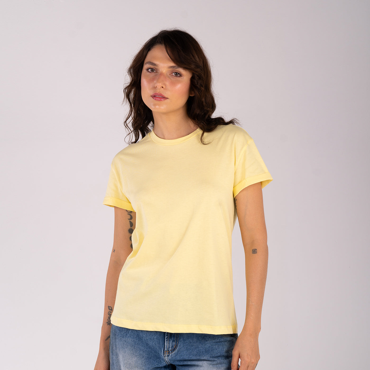 Camiseta Clásica Primavera Crema