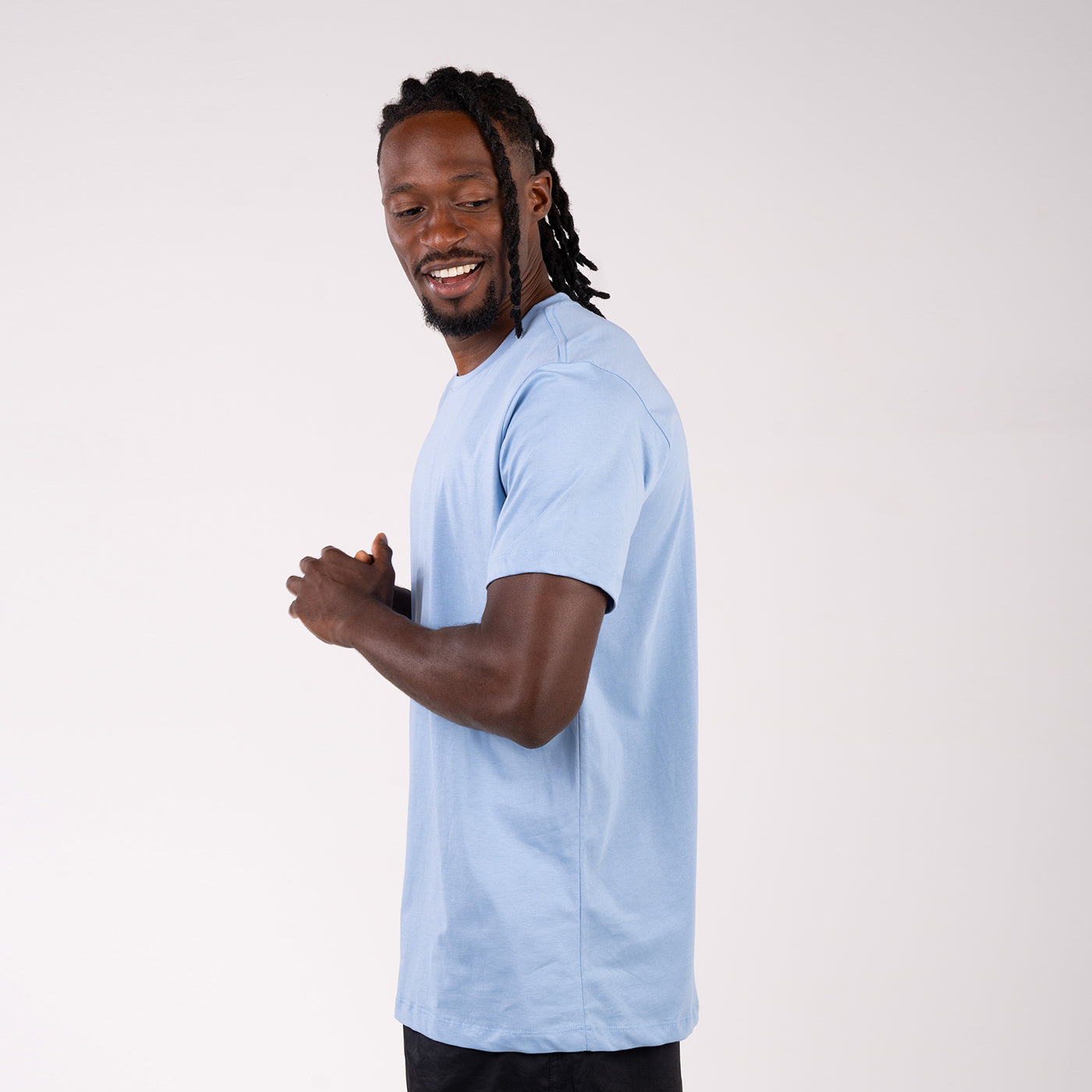 Camiseta Clásica Bahía Azul Claro