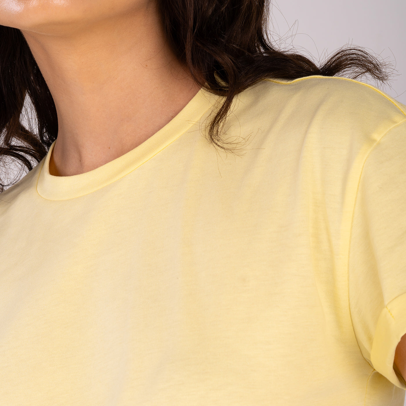 Camiseta Clásica Primavera Crema