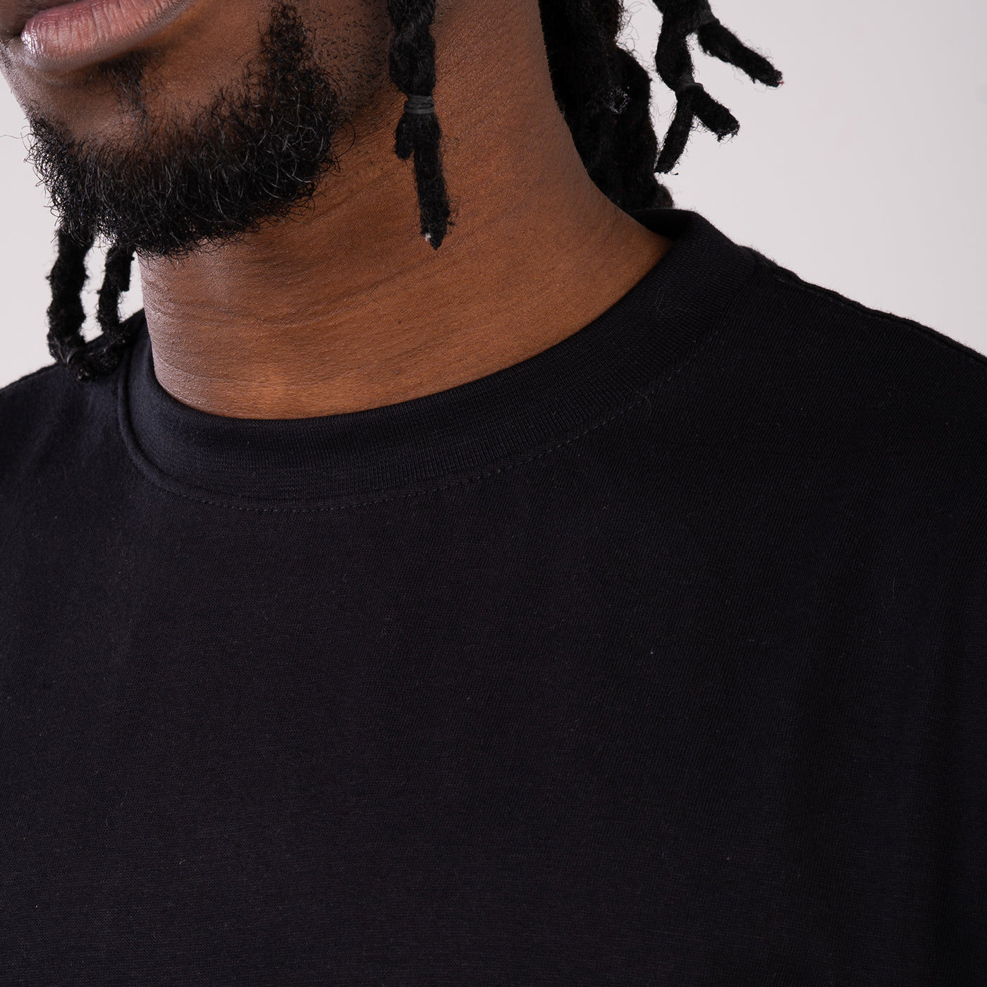 Camiseta Regular Tropical Negro